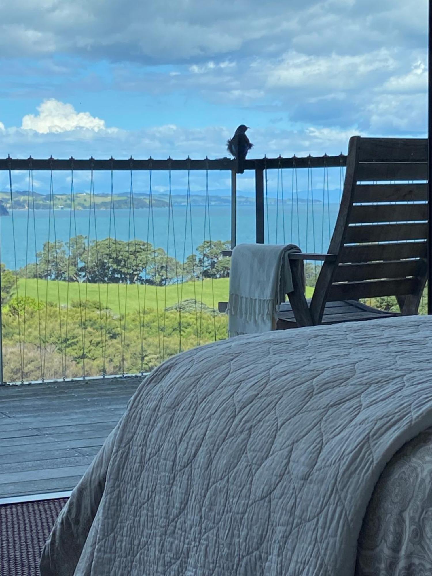 Отель La Bodega Waiheke Island Surfdale Экстерьер фото